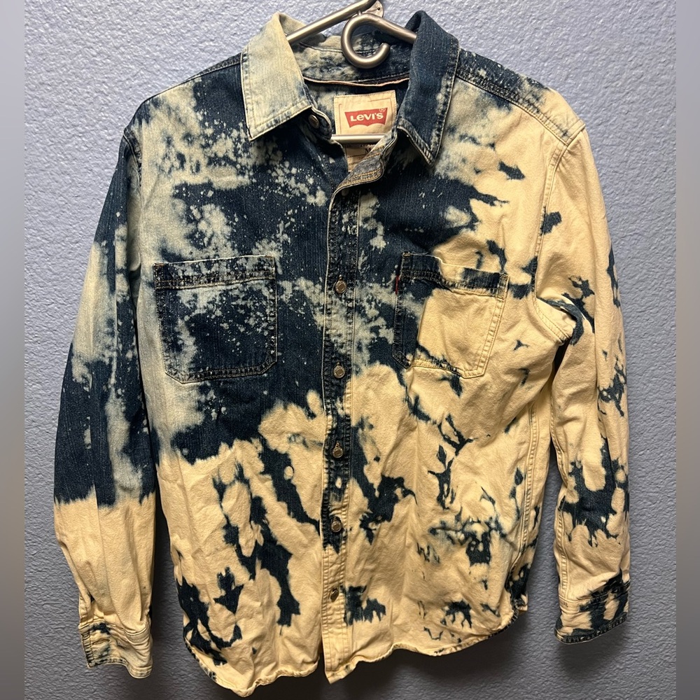 Levi’s Denim shirt